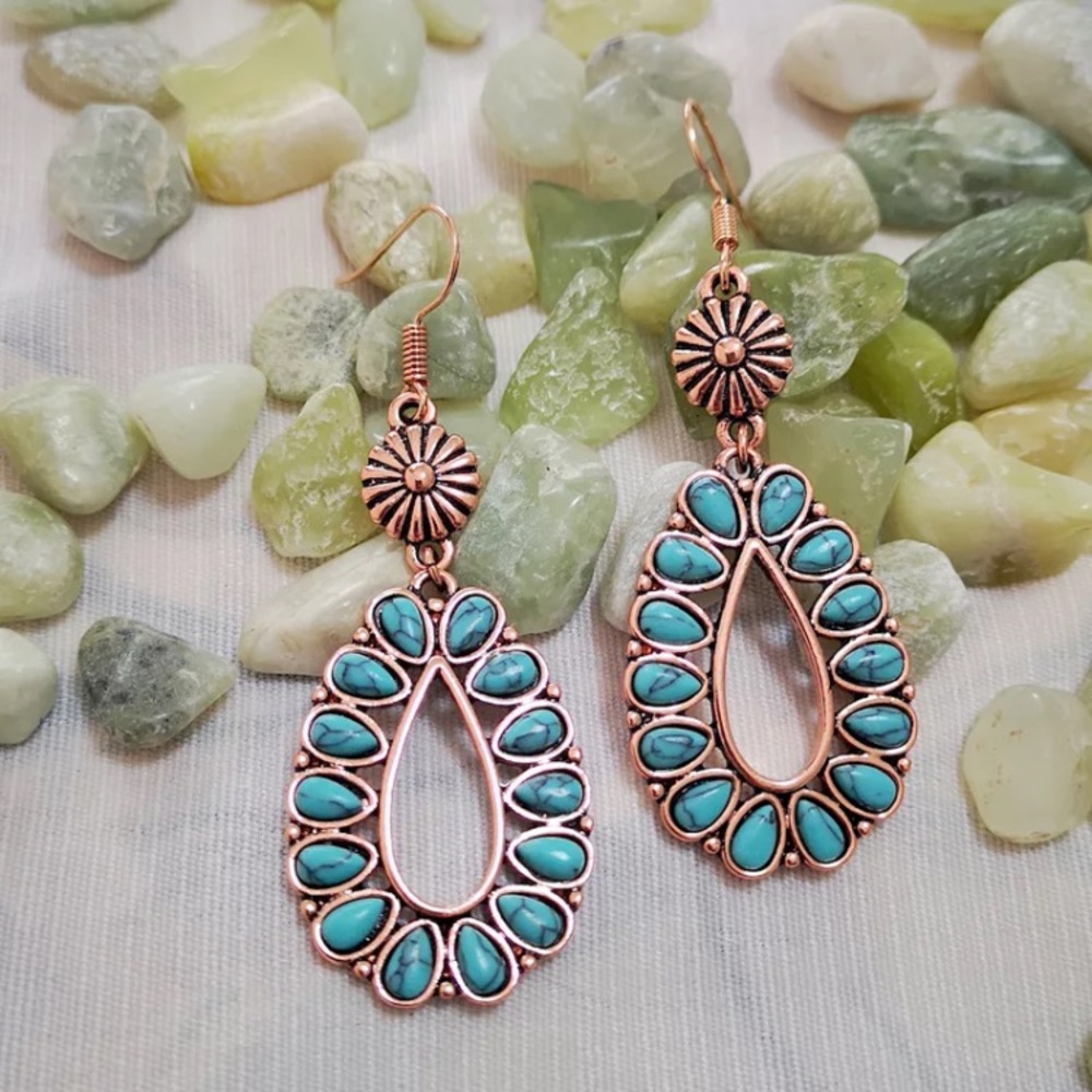 Squash blossom turquoise bronze dangly earrings - Picture 3 of 3